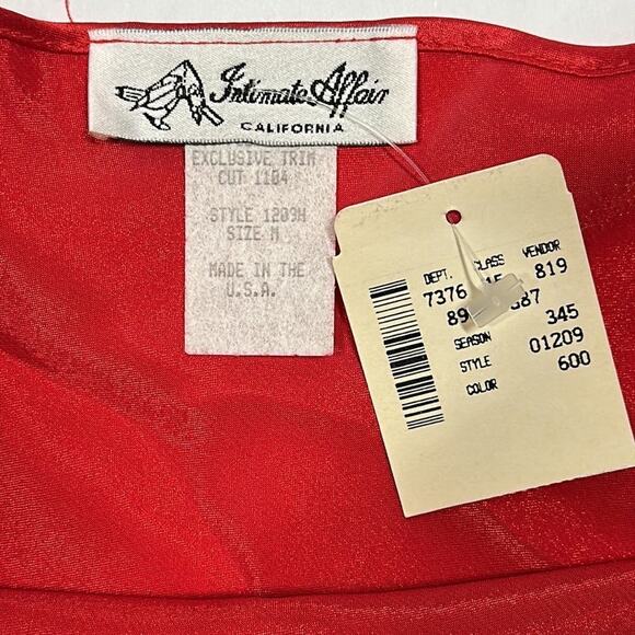 Intimate Affair California Vintage Red Satin Chemise Nightgown Bow w Pearls Sz M - Picture 12 of 15